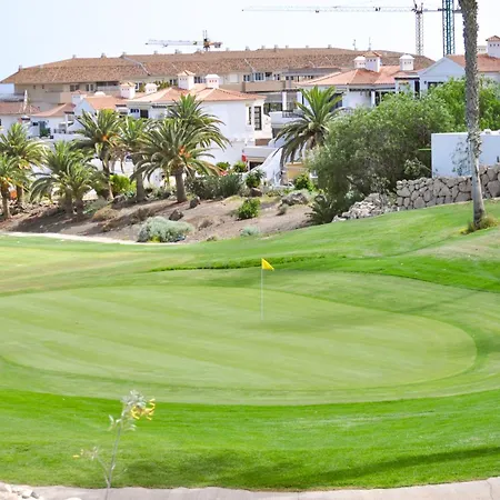4 Bedrooms Ocean View Amarilla Golf Apartment