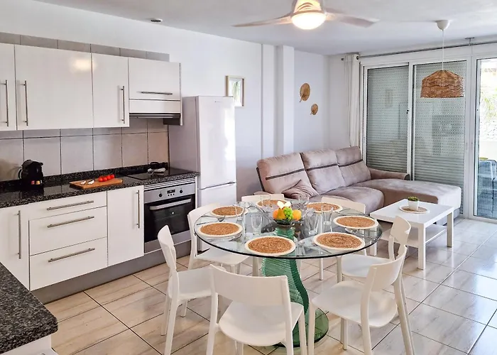 Apartment 4 Bedrooms Ocean View Amarilla Golf *