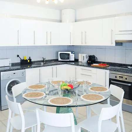 4 Bedrooms Ocean View Amarilla Golf *